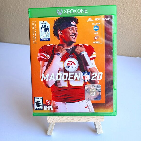 Madden NFL 20 on Xbox One - Picture 1 of 3